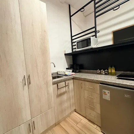 Blacky Hostel And Apartments (Adults Only)-2